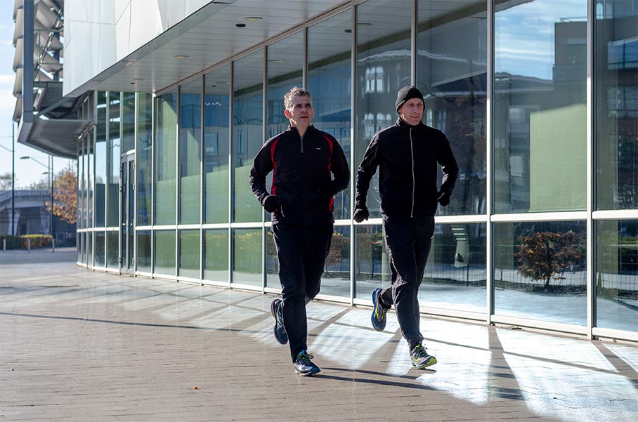 Het inlopen voor de start van de zevenheuvelenloop